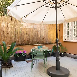 Casa Vegezio Near Vatican Museum And Metro Cipro Private Garden Check-in From 3 Pm To 10 Pm Сasa de vacaciones
